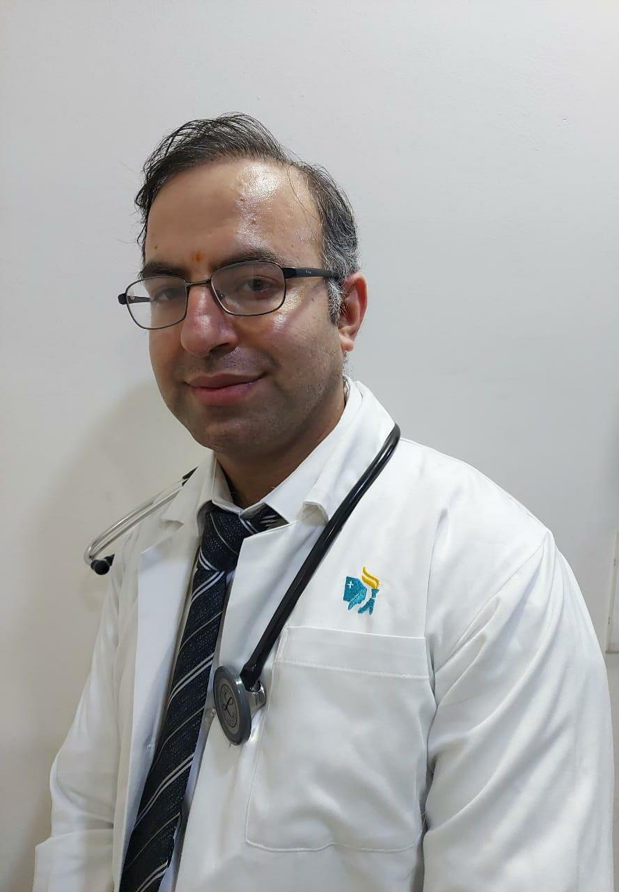 Dr. Jatin Ahuja - Best Infectious Diseases Specialist