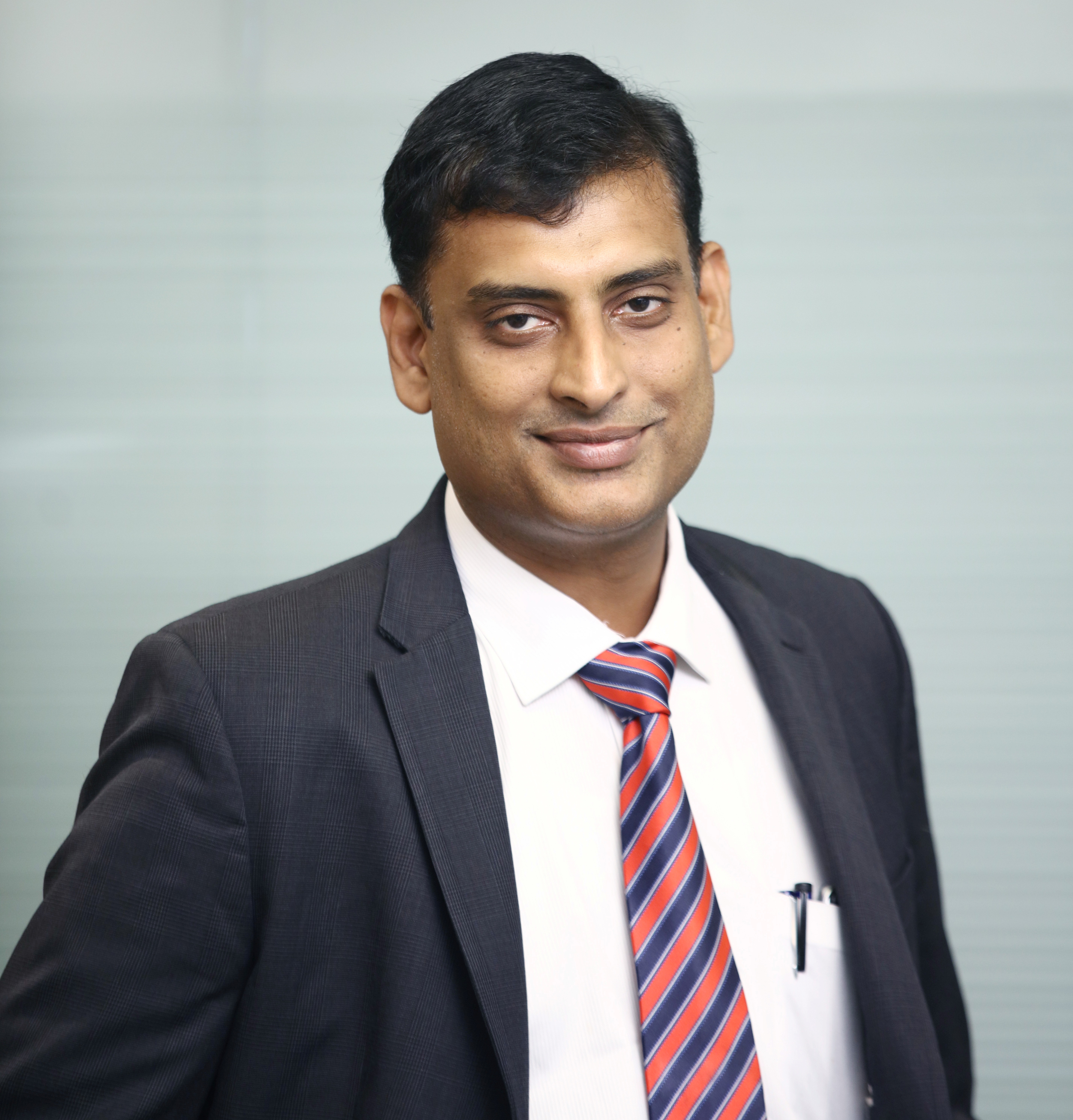 Dr. Madhan Thiruvengada - Best Orthopedician