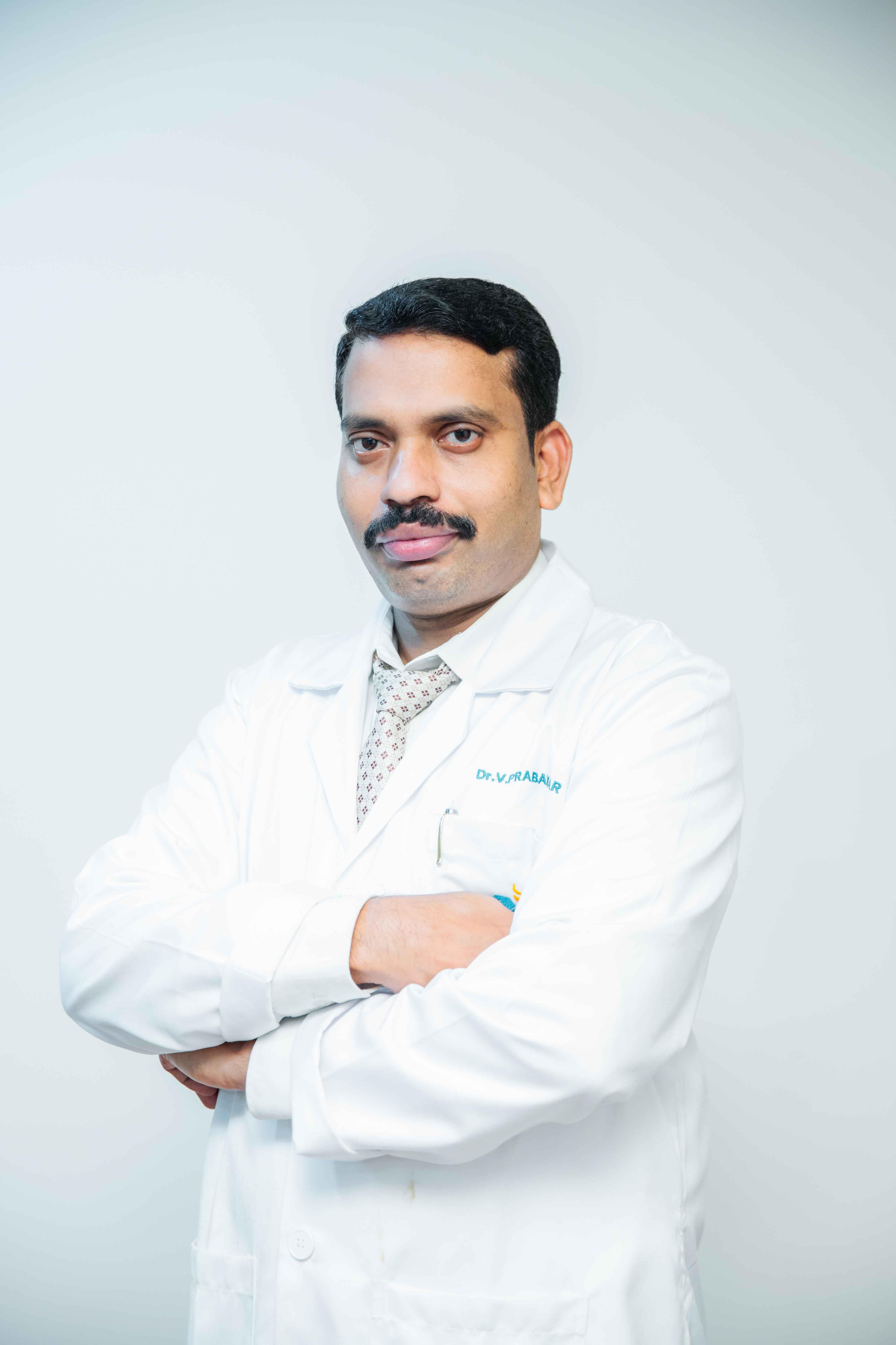 Dr. Prabakar V - Best Cardiothoracic Surgeon