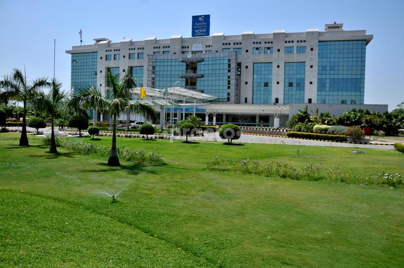 Apollo-Hospitals-Ahmedabad.jpg