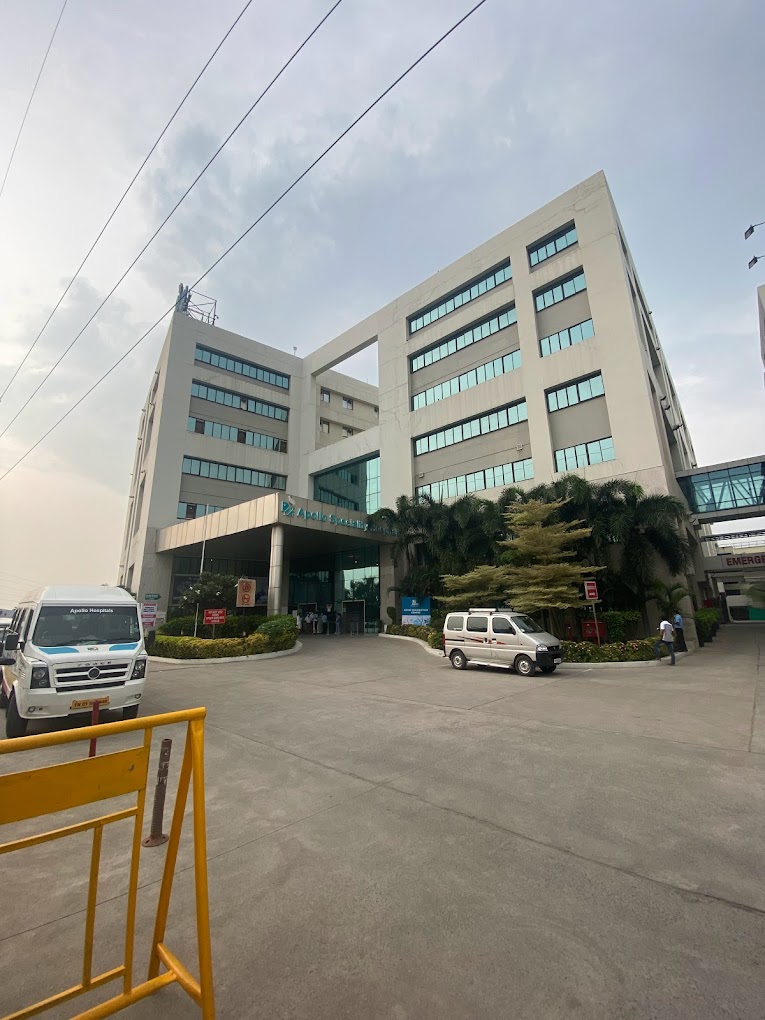 Apollo Main Hospitals, Vanagaram