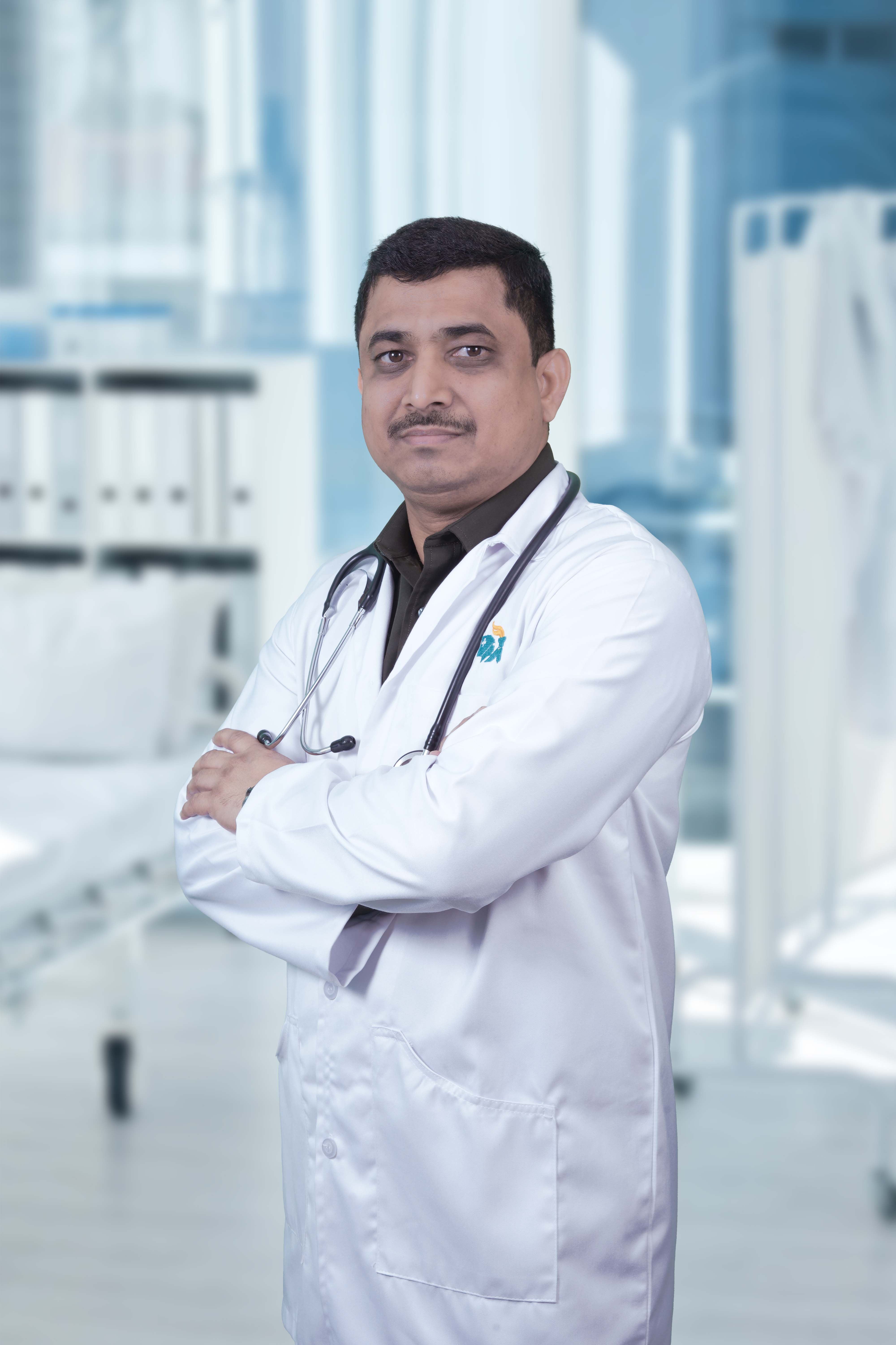 dr-naveen-jayaram-anvekar-medical-oncologist