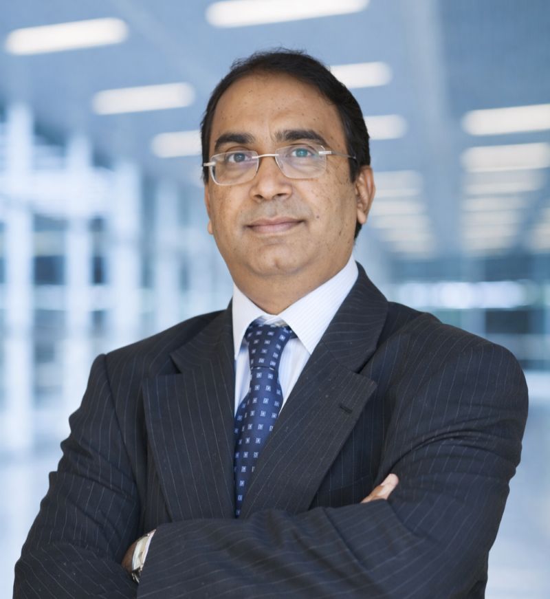 Dr. Anand Jadhav - Robotic Joint Replacement Surgeon in Pune