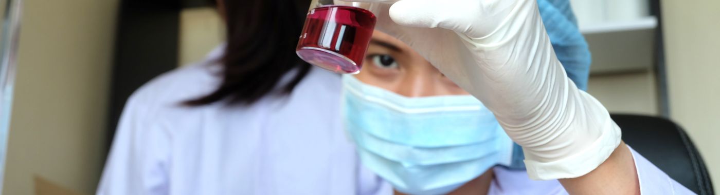 Heparin Induced Thrombocytopenia - Causes, Symptoms, Diagnosis, Treatment, and Prevention