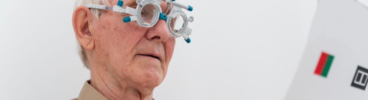 Hypertensive Retinopathy - Causes, Symptoms, Diagnosis, Treatment, and Prevention