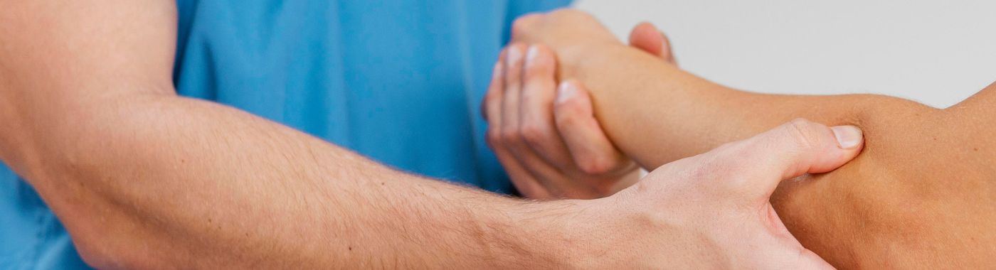 Armbågsplastik - Procedurer, förberedelse, kostnad och återhämtning