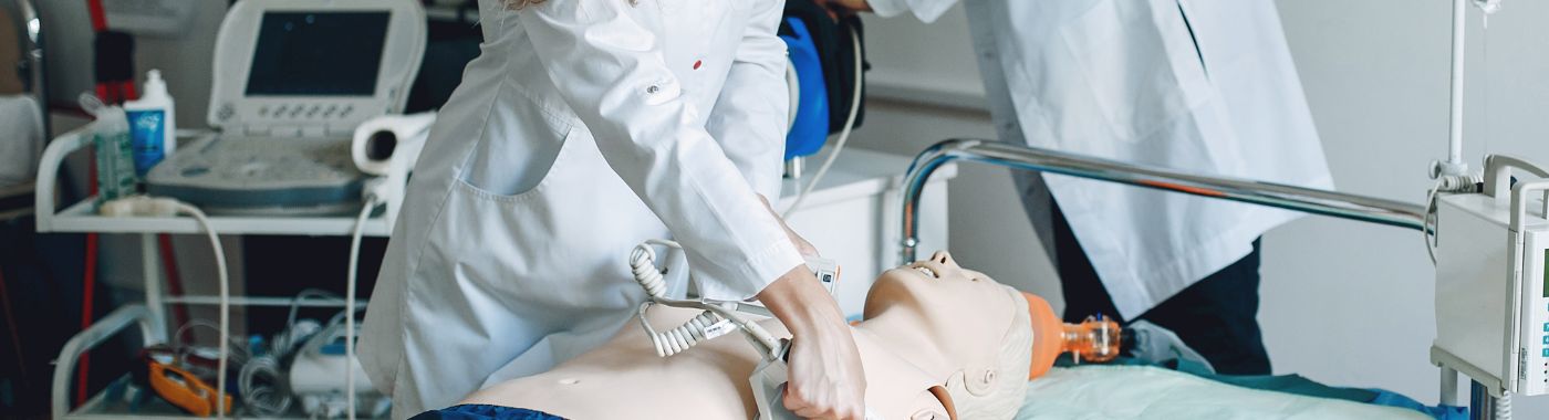 Extra Corporeal Membrane Oxygenation (ECMO) - Procedures, Preparation, Cost, and Recovery