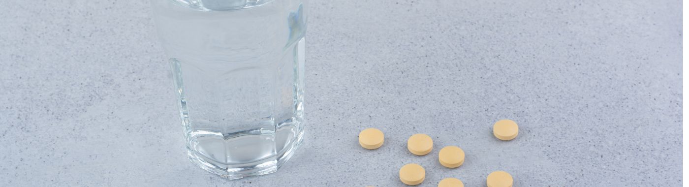 Dimenhydrinate: Uses, Dosage, Side Effects and More