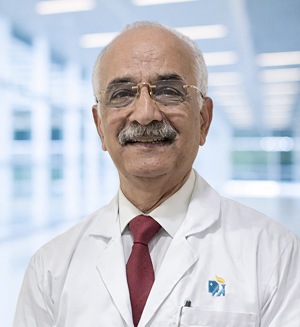 Dr. Deepak Arora - Almen Kirurgi