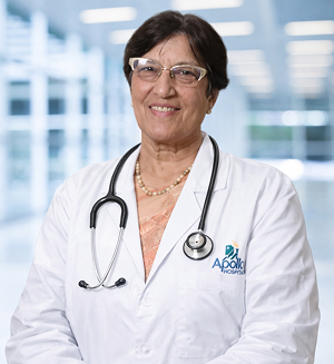 Dr Veena Kalra - Pediatrics