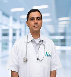 Dr. Suresh Ramasubban - najboljši specialist za intenzivno nego v Kalkuti