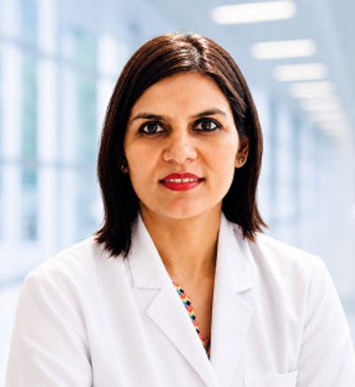 Perfil del Dr. Suman Karhana