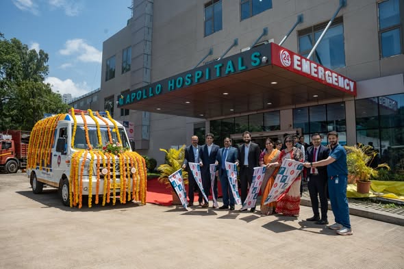 Pinalawak ng mga ospital ng apollo ang advanced life support smart ambulance network sa pune at nashik