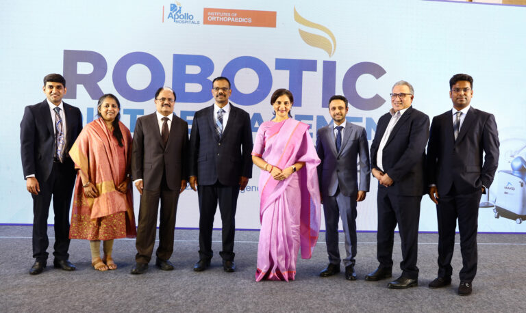 Apollo Institute of Orthopaedics has successfully completed 370 Robotic Knee Replacements