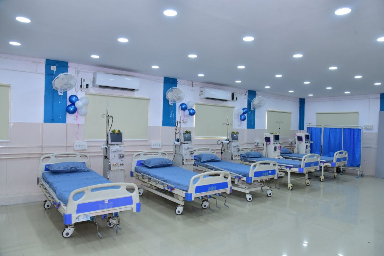 apollo-dialysis-centre-inaugurated-at-etcm-hospital--kolar-1.jpg