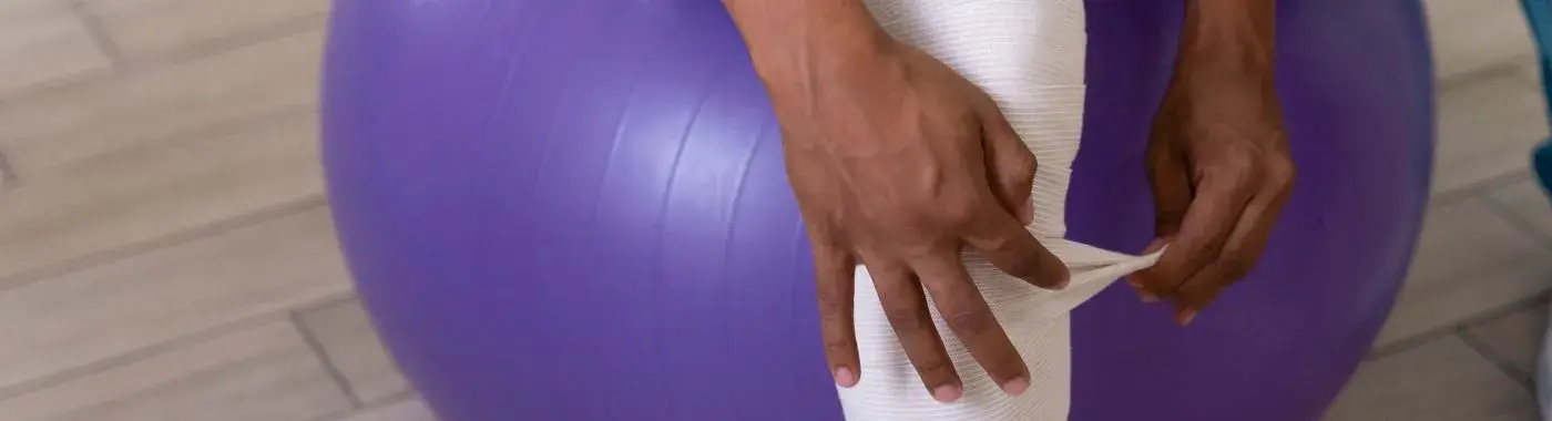 Torn Meniscus - Causes, Symptoms, Diagnosis, Treatment, and Prevention