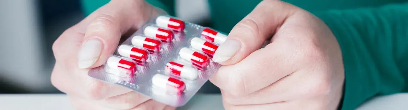 Rifaximin: Uses, Dosage, Side Effects and More