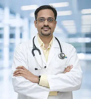 Dr Naresh Munoth