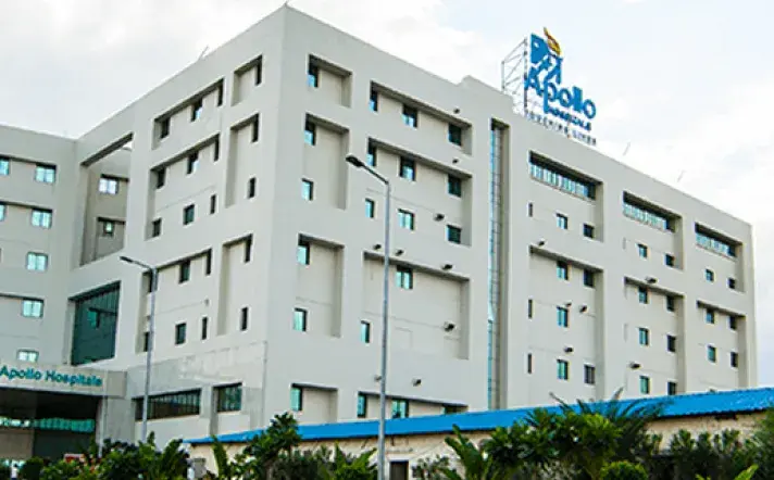 Apollo Hospital Vanagaram Banner - 3
