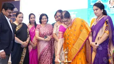  Apollo Hospitals Vizag in association with Federation of Obstetric and Gynaecological Societies of India is Organising CME / Live Workshop on Robotics in Gynaecology 